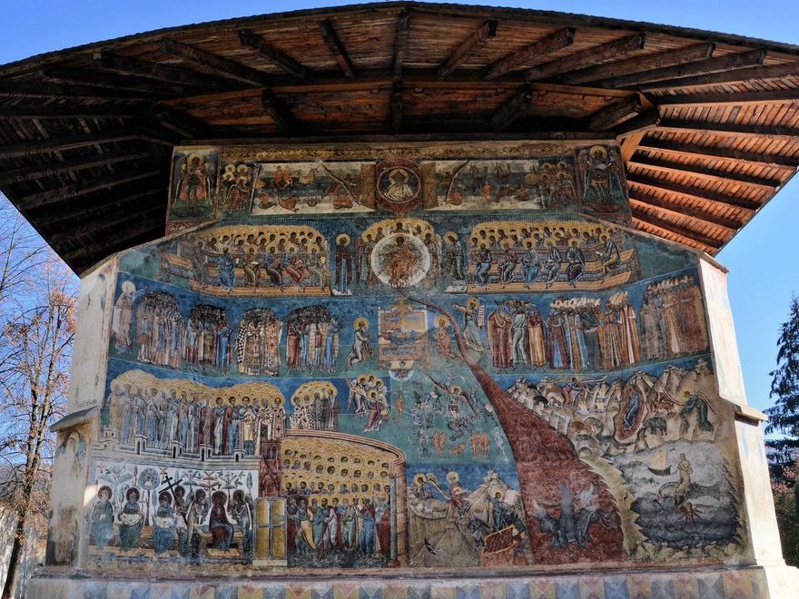 Las iglesias de Bucovina muestran la pervivencia de influencias bizantinas tras la caída de Constantinopla.