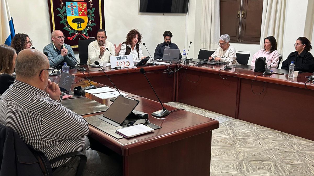 Breña Alta aprueba un presupuesto que “pone en el centro a las personas”