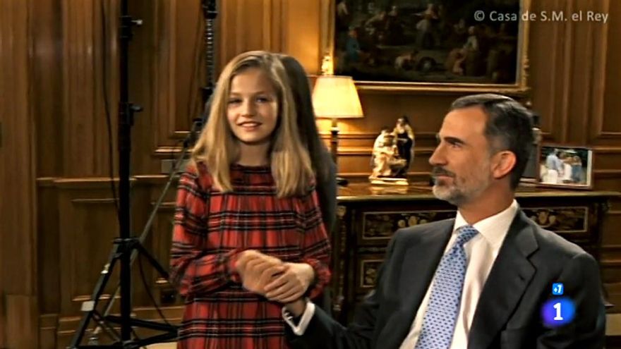 Imágenes de archvo de Felipe VI en "Informe Semanal"
