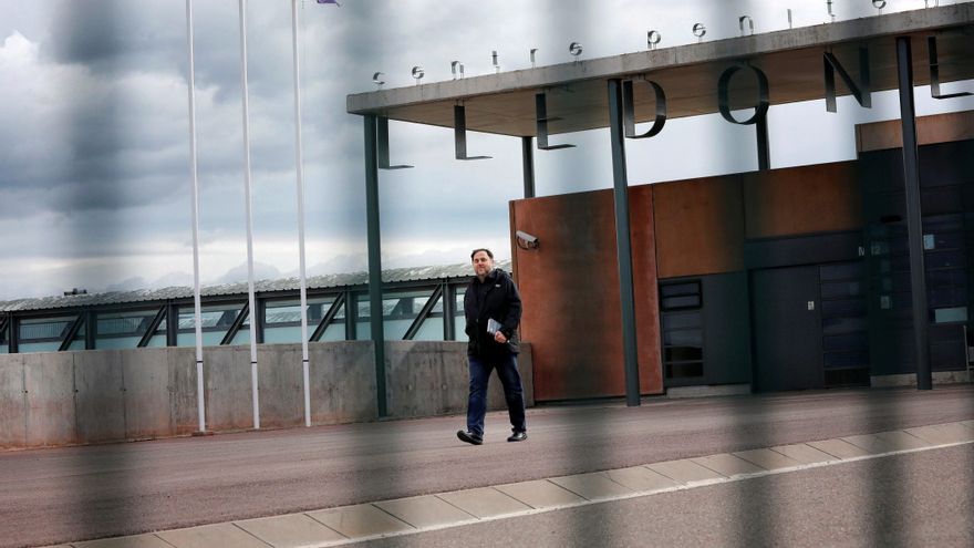 Junqueras ve positivo que Puigdemont refuerce el "centroderecha" con JxCat