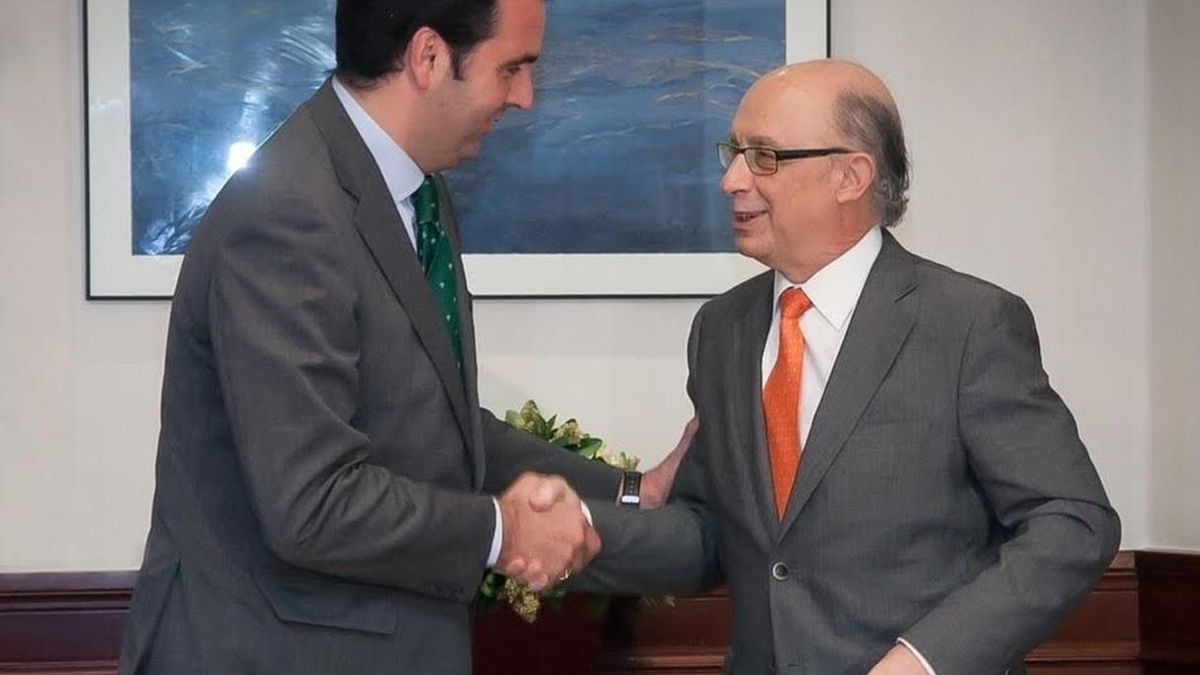UPN se reúne con Montoro, que se compromete a que el TAV y el Canal de Navarra tengan apoyo presupuestario del Estado