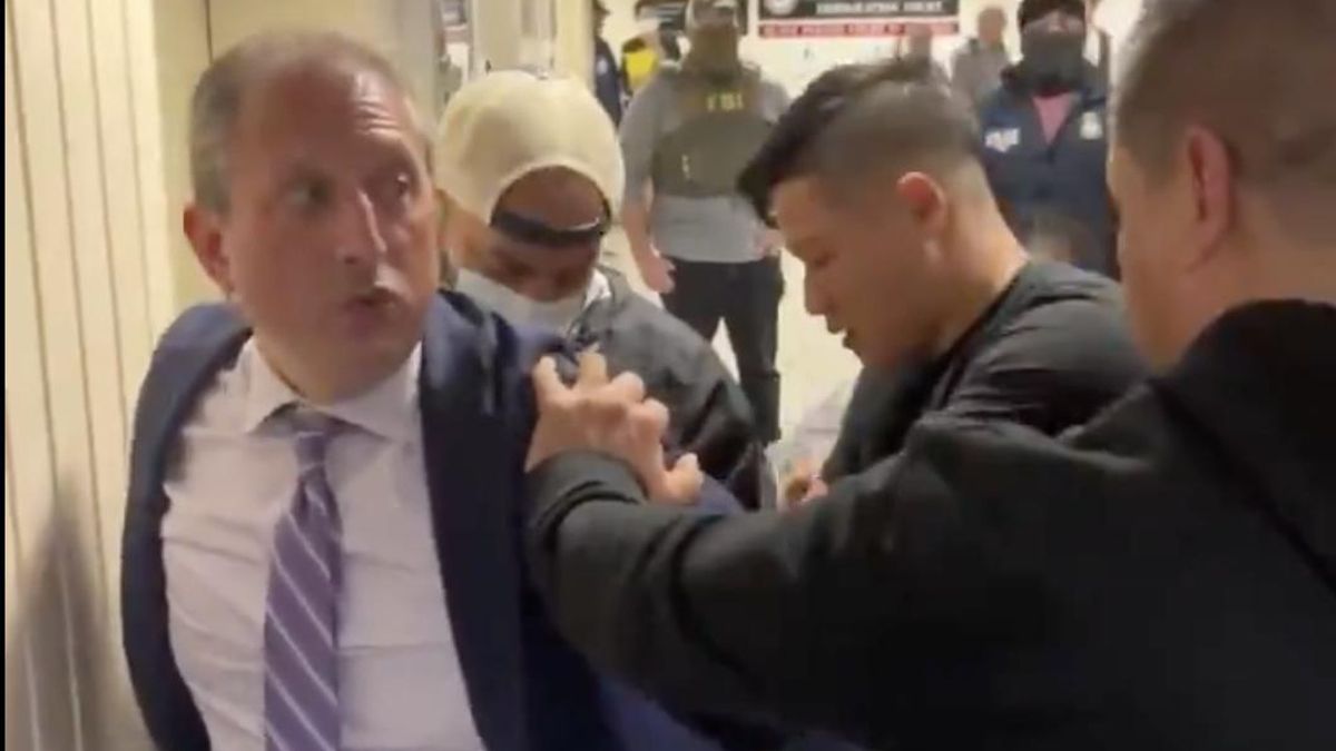 Detención de Brad Lander.