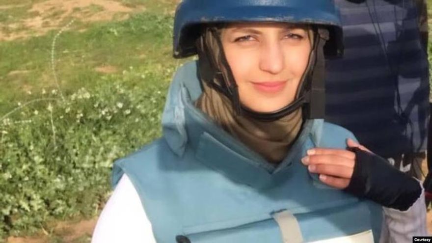 Youmna El Sayed, periodista de Gaza: "La población está apelotonada en el 25% de la Franja, rodeada y vigilada por drones”