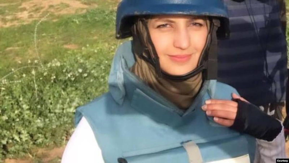 Youmna El Sayed, periodista de Gaza: "La población está apelotonada en el 25% de la Franja, rodeada y vigilada por drones”