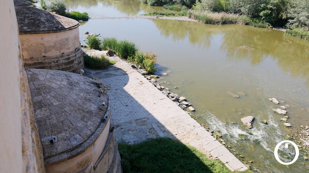 Río Guadalquivir a su paso por el Puente Romano