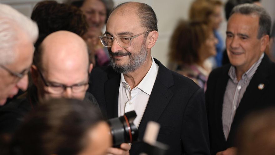 Javier Lambán renuncia al escaño en el Senado y pone fin a su carrera política
