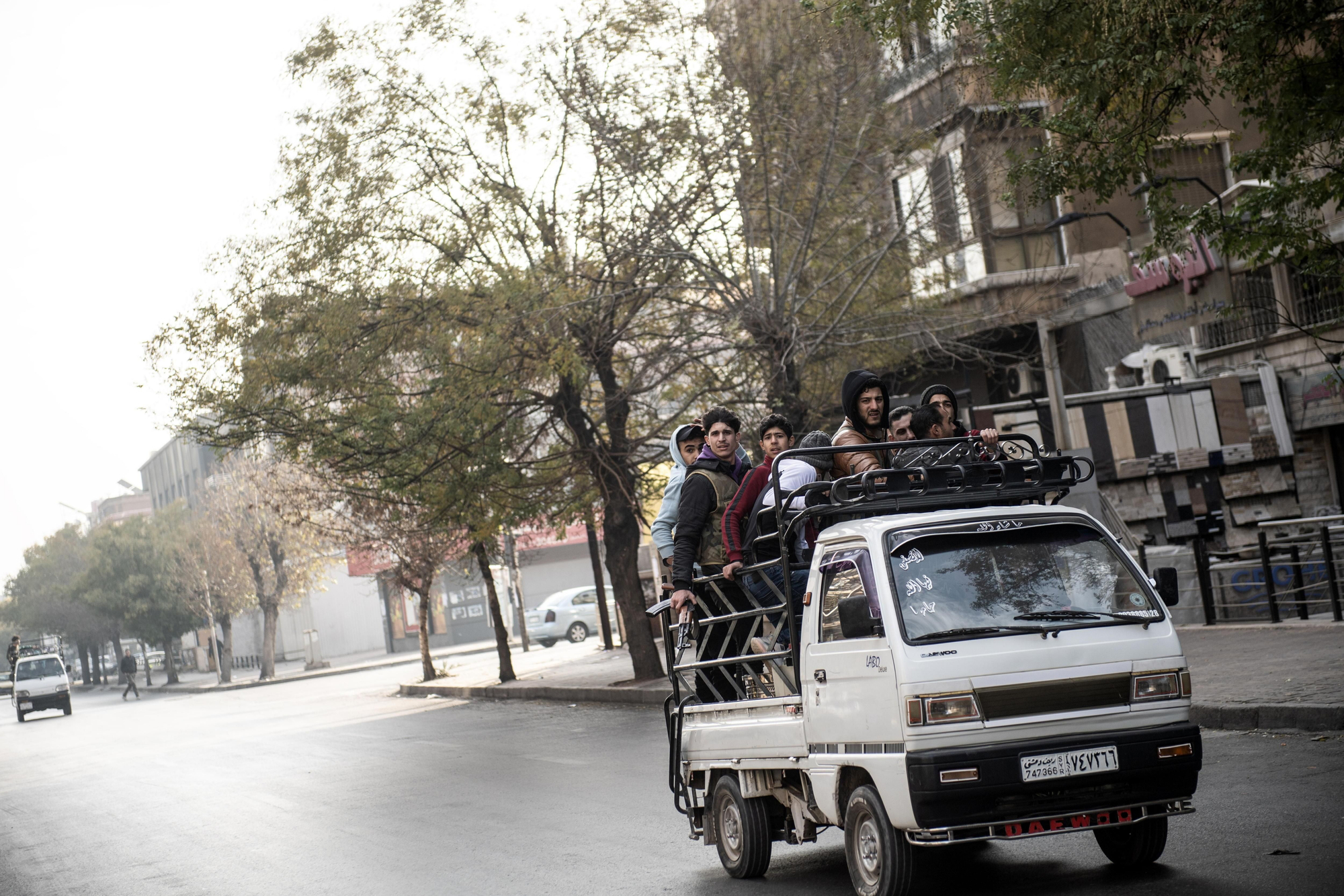 Celebraciones por la caída del régimen de Al Asad este domingo en Damasco, capital de Siria EFE/EPA/HASAN BELAL