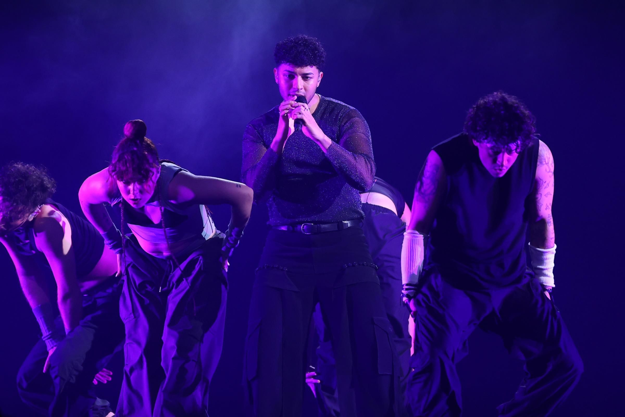 Kenneth en su actuación de la primera semifinal del Benidorm Fest 2026