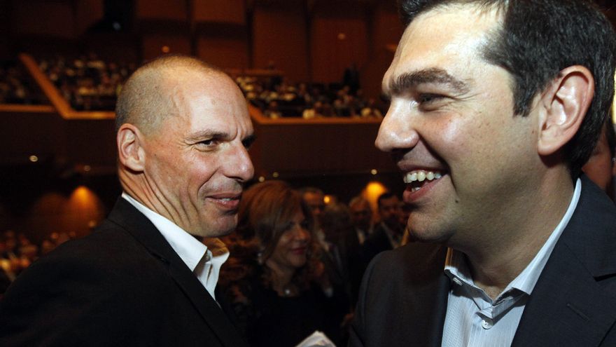 Tsipras critica en su nuevo libro al exministro griego Varoufakis: “Era más una celebridad que un economista"