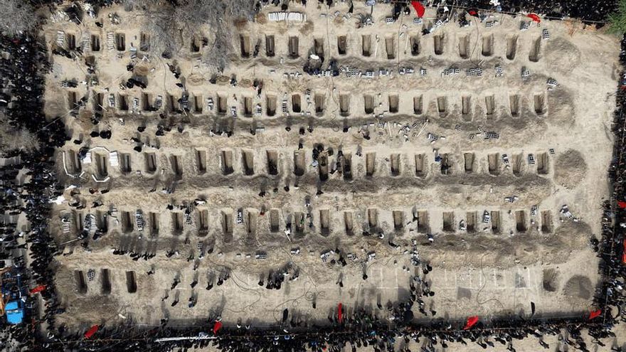 Irán celebra una ceremonia fúnebre por los estudiantes y miembros del personal de la escuela primaria femenina Shajareh Tayyebeh que murieron en un ataque contra el centro en Minab, en la provincia de Hormozgan, al sur del país. Europa Press / Contacto / Ircs