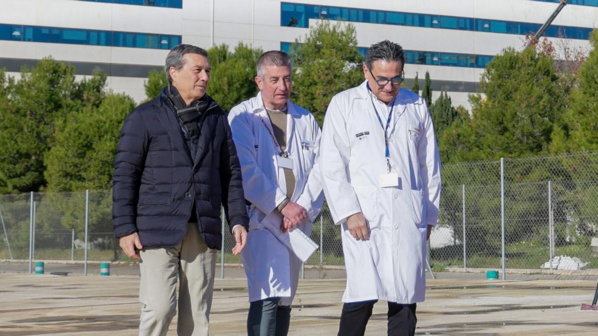 Sanitat obliga a jubilar-se el cap d’Oncologia i una desena d’especialistes en l’hospital de referència de València