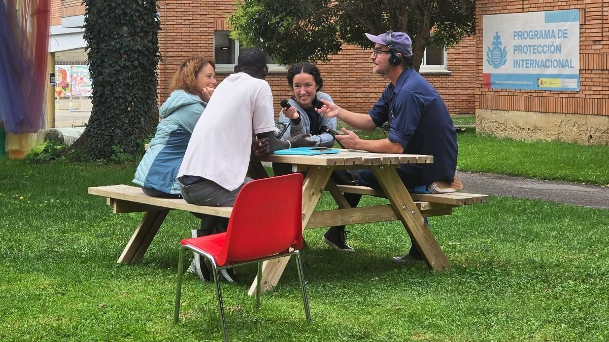 El centro de integración de Armunia acoge las primeras emisiones solidarias de Radio La Fontana