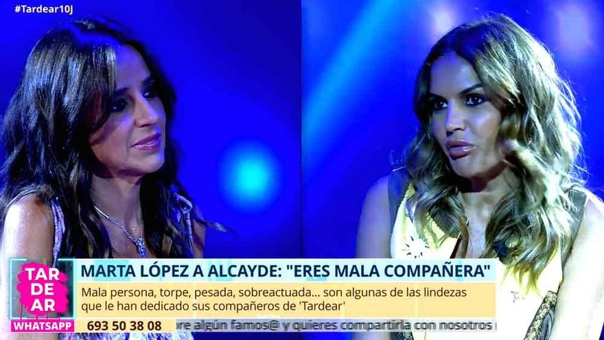 Los colaboradores de 'Tardear' reciben a Carmen Alcayde con duras críticas tras 'Supervivientes': "Eres mala compañera"