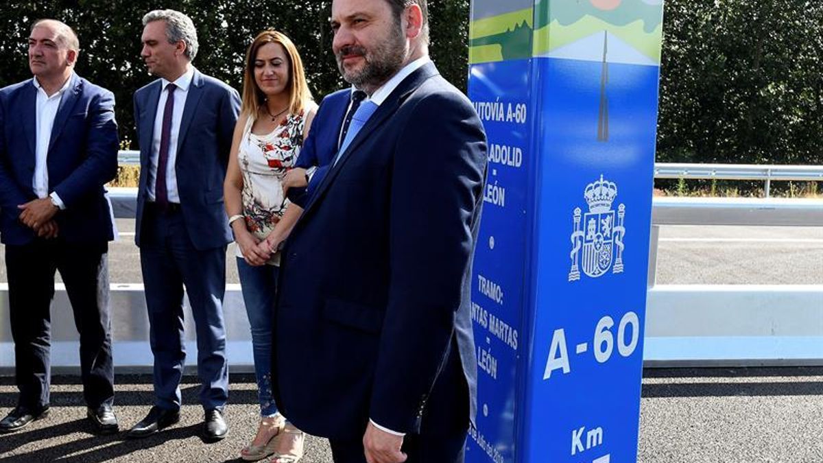 El ministro de Fomento, José Luis Ábalos