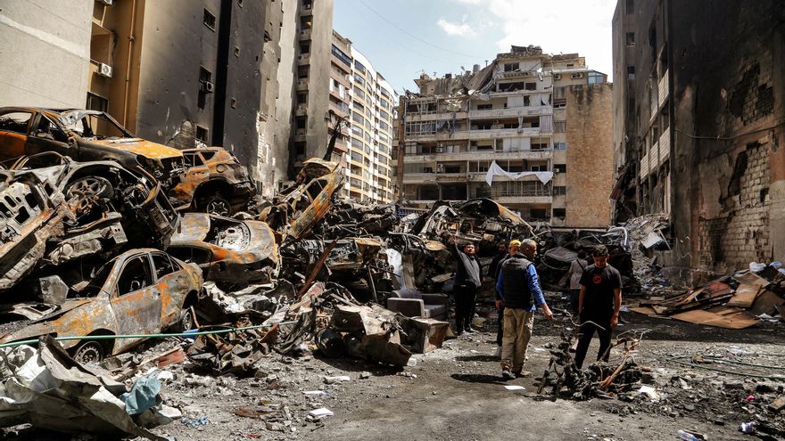 Escombros tras un ataque israelí en Beirut (Líbano).