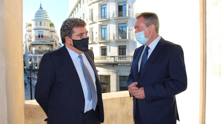 El ministro y el alcalde de Sevilla, este jueves