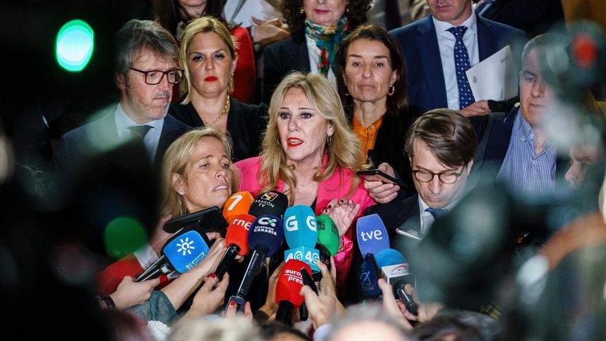 Archivo - La consejera de Economía, Hacienda y Fondos Europeos de la Junta de Andalucía, Carolina España, tras abandonar junto al resto de comunidades del PP una reunión del CPFF. (Foto de archivo del 26 de febrero de 2025).