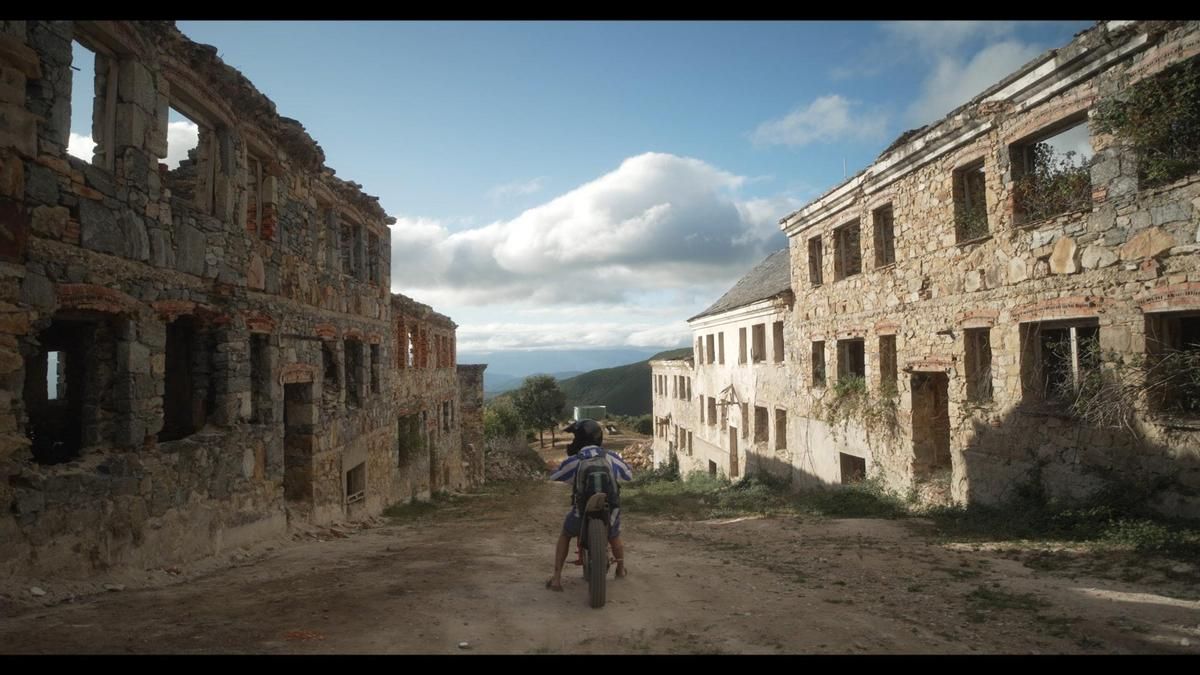 'Manos Negras', un cortometraje con ADN berciano entre el wólfram y el carbón que brilla por el mundo