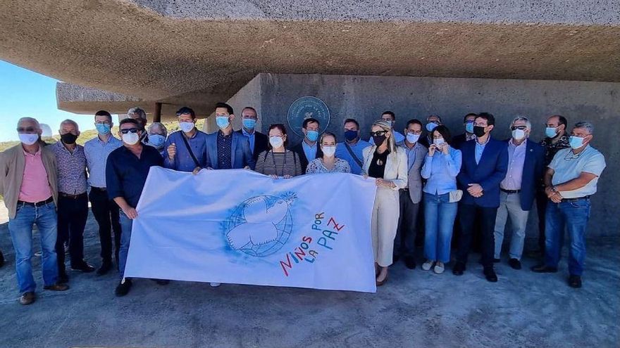 Inauguración del 'Rincón Insular por la Paz’ en el jardín del Centro de Visitantes del Roque de Los Muchachos.