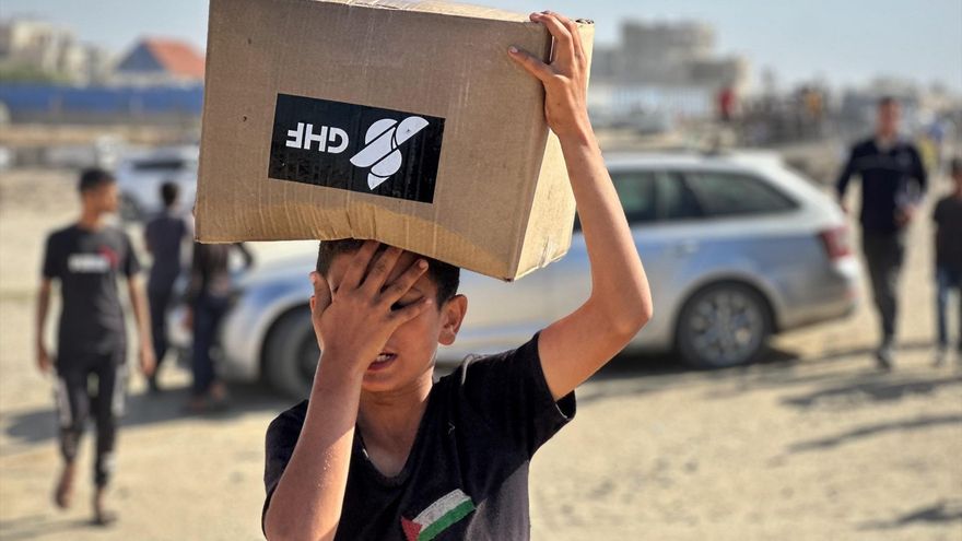 Los soldados israelíes recibieron órdenes de disparar a los palestinos que van a por comida en Gaza, según Haaretz