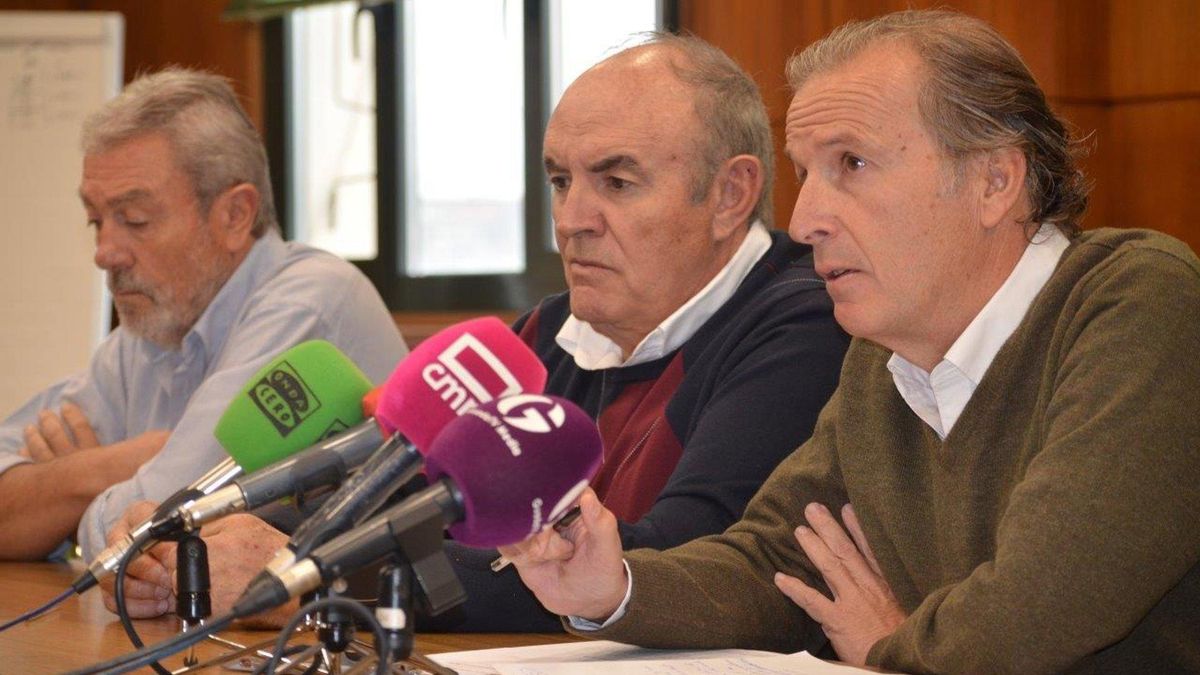 Representantates de ASAJA, APAG y ATAMACO en rueda de prensa- APAG