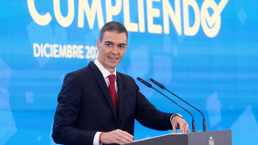 El presidente del Gobierno, Pedro Sánchez, durante una rueda de prensa, en el Palacio de la Moncloa, a 15 de diciembre de 2025, en Madrid (España).