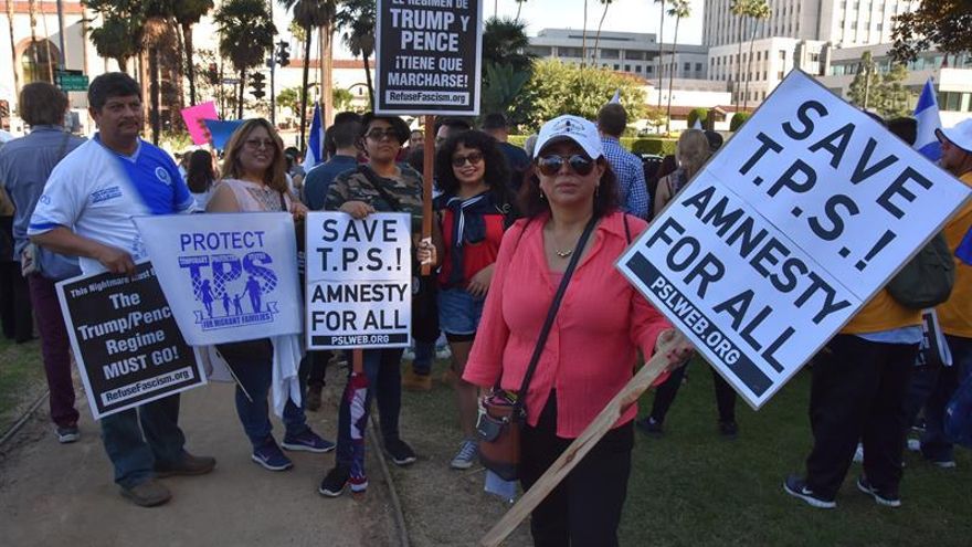 La Justicia de EE.UU. bloquea la suspensión de los TPS ordenada por Trump