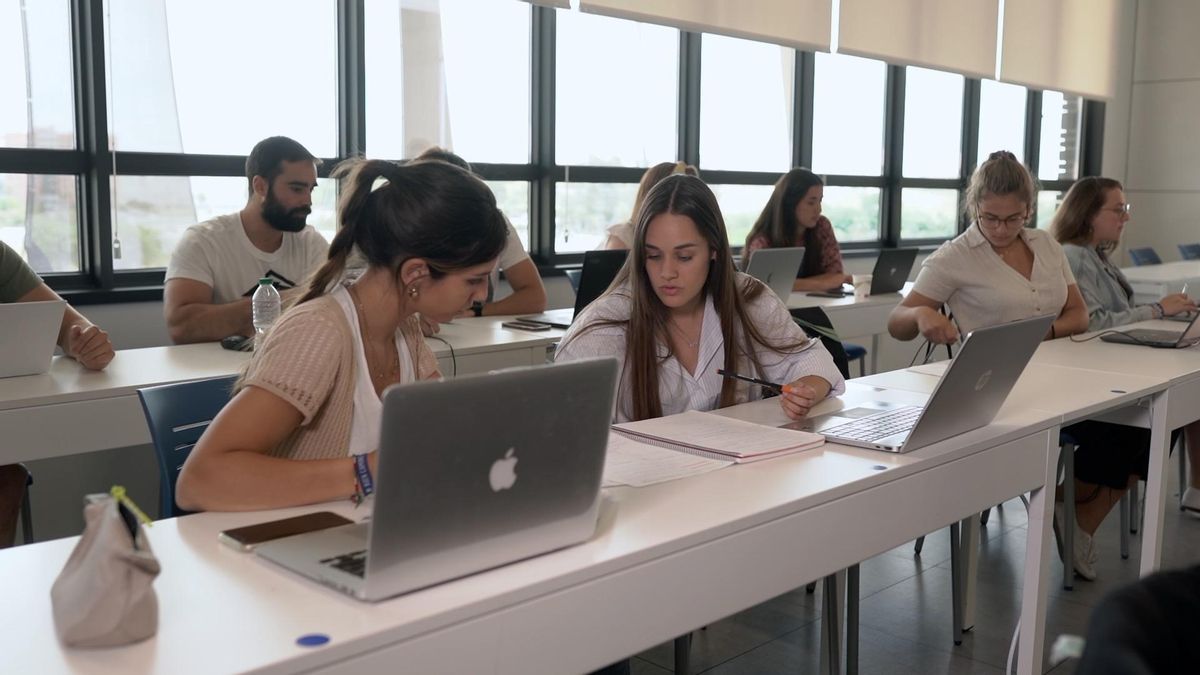 Loyola refuerza en Córdoba su área de postgrado con el Máster en Auditoría