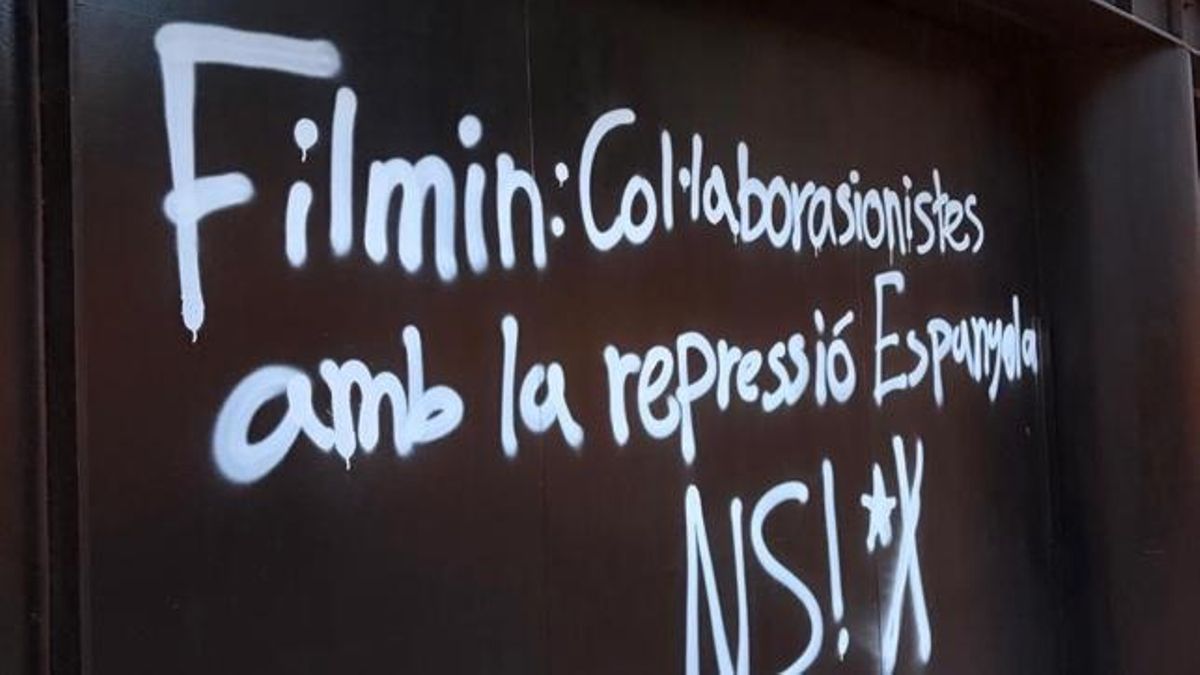 Filmin responde a las quejas por la emisión de 'Ícaro: la semana en llamas', el documental alabado por Macarena Olona