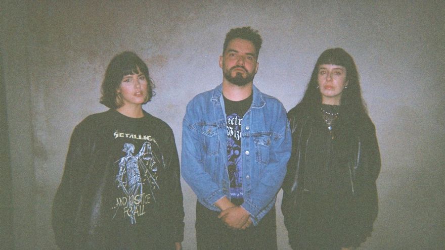 Los ocho discos que ayudaron a Grande Amore a llenar de distorsión su nuevo trabajo, en el que colabora Nacho Vegas