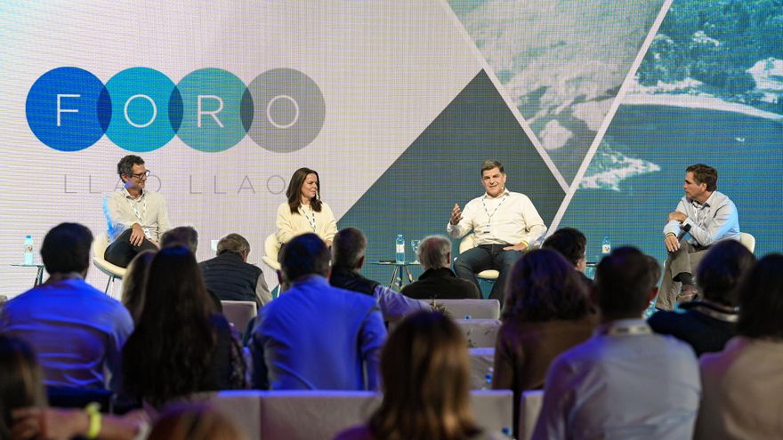 “El dólar va a seguir subiendo porque la inflación también”: el salto del blue en la exclusiva intimidad del Llao Llao