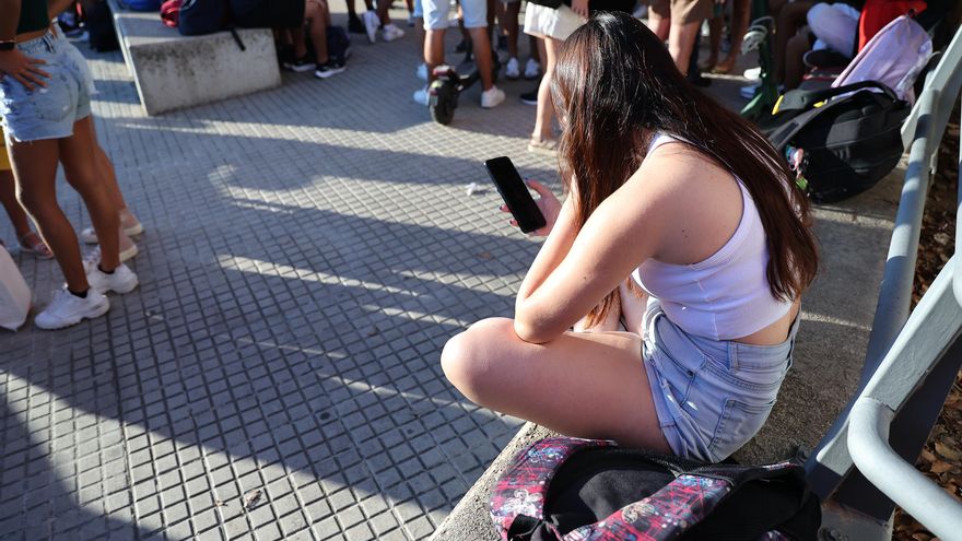 La Justicia rebaja a la mitad la condena a un padre por abusar de su hija tras pagar 3.000 euros y por dilaciones indebidas