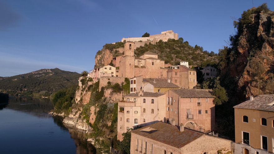Trece pueblos con encanto desde los que disfrutar del eclipse solar