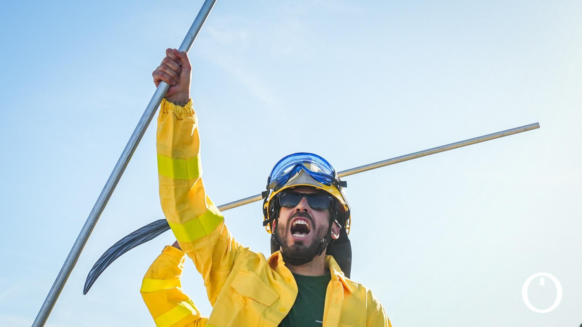 Marcha amarilla de bomberos forestales