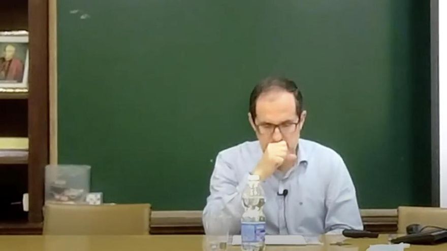 Un colegio católico concertado incorpora al profesor apartado por las terapias de conversión sexual a personas LGTBI