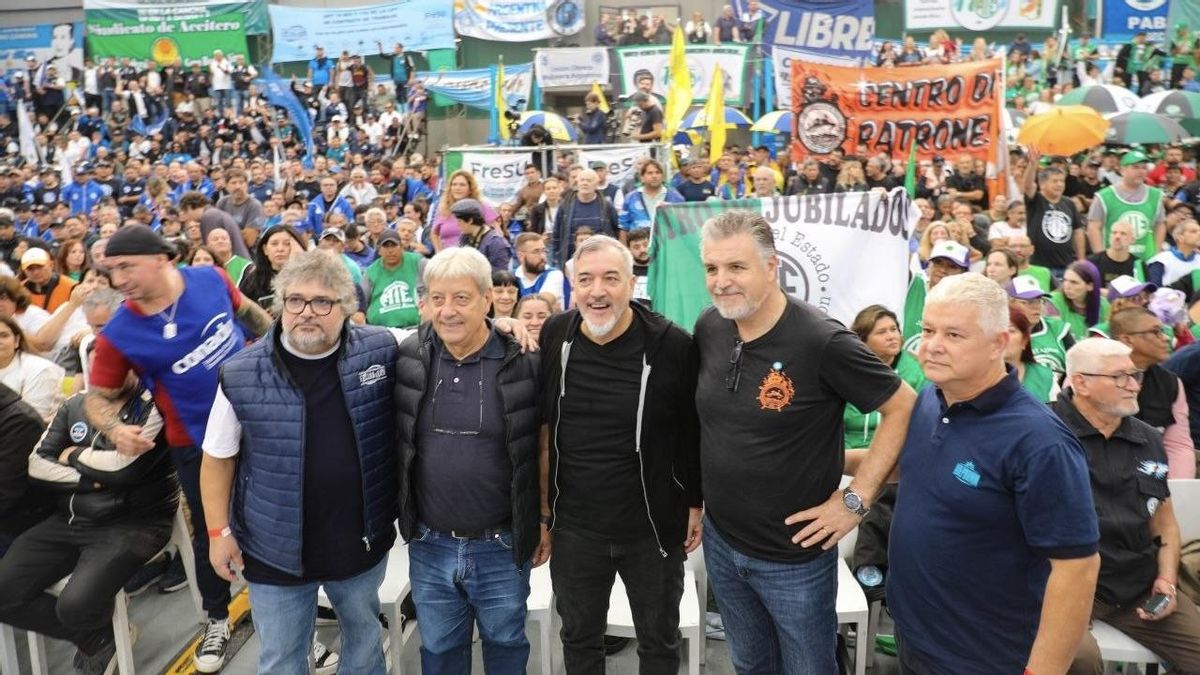 En la autodenominada contracumbre del Llao Llao, sindicatos llamaron a luchar en las calles y parar