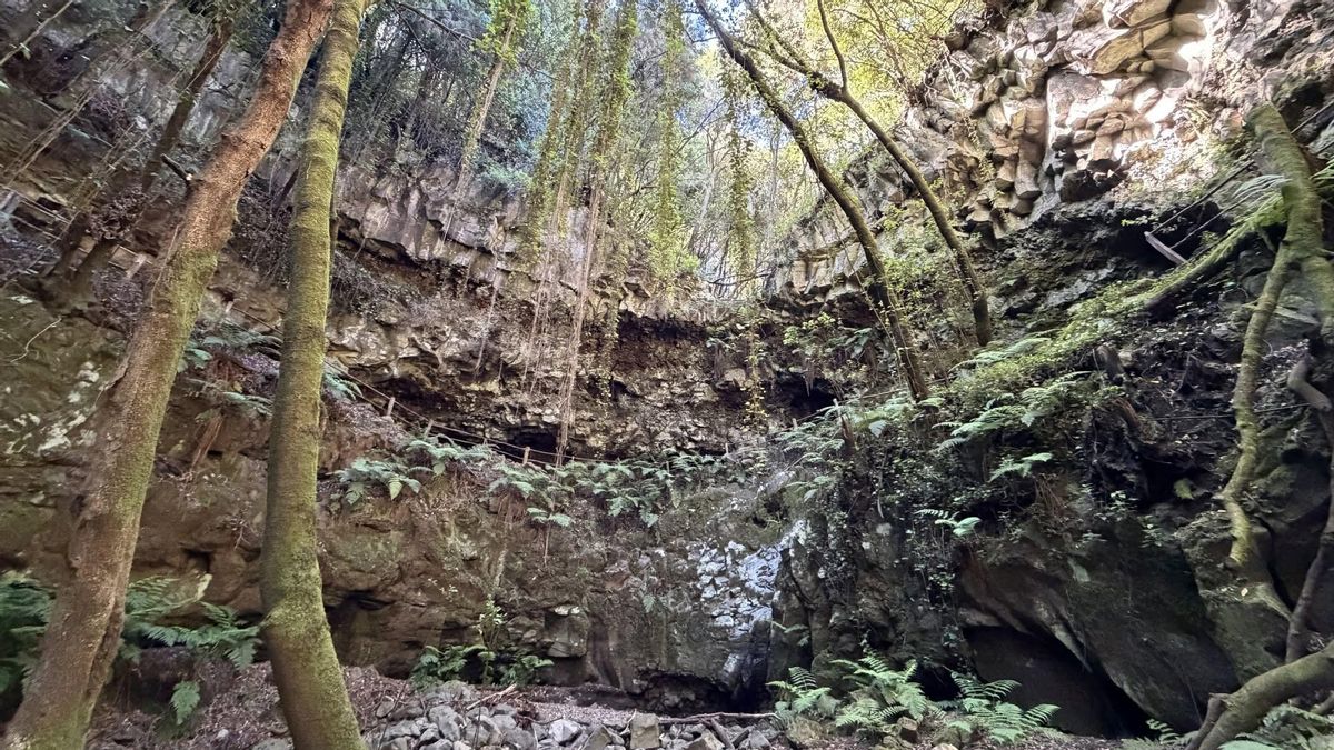 La Catedral, el gigantesco caboco de Garafía que interrumpe el barranco de La Magadalena