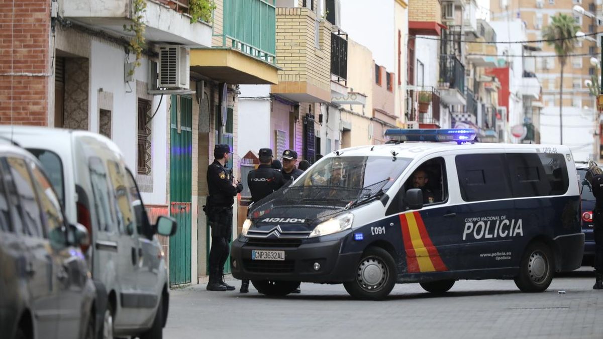 La Policía detiene a un amigo del presunto yihadista de Sevilla, que queda en libertad con medidas cautelares