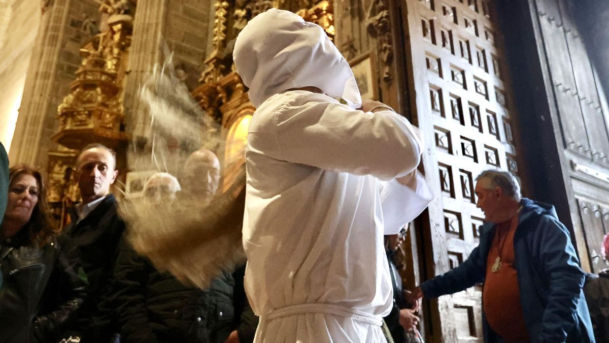 Malestar entre los informadores gráficos de La Rioja: "No nos dejan realizar nuestro trabajo en la procesión de Los Picaos de San Vicente"