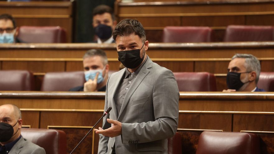 Imagen de archivo del portavoz de ERC, Gabriel Rufián, durante un pleno del Congreso. EFE/Rodrigo Jiménez