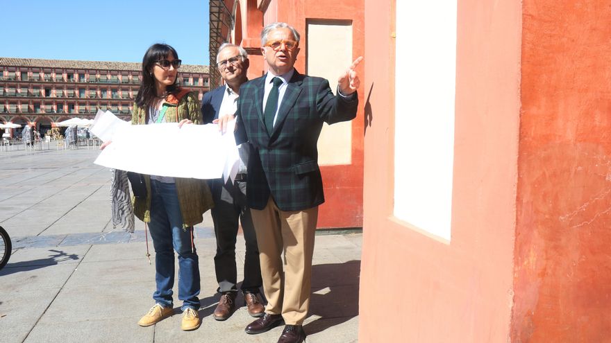 Urbanismo usará una pintura especial para devolver a La Corredera a su estado original