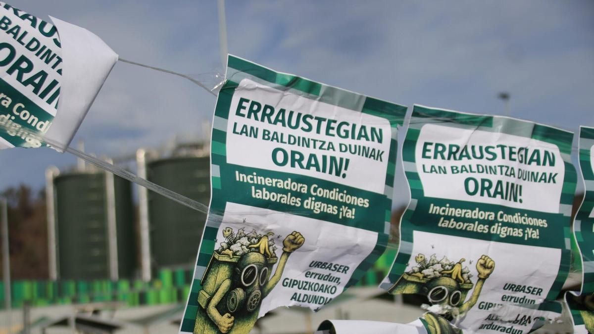 Trabajadores de Ekobal en la incineradora de Zubieta exigen un convenio que "dignifique sus condiciones laborales"