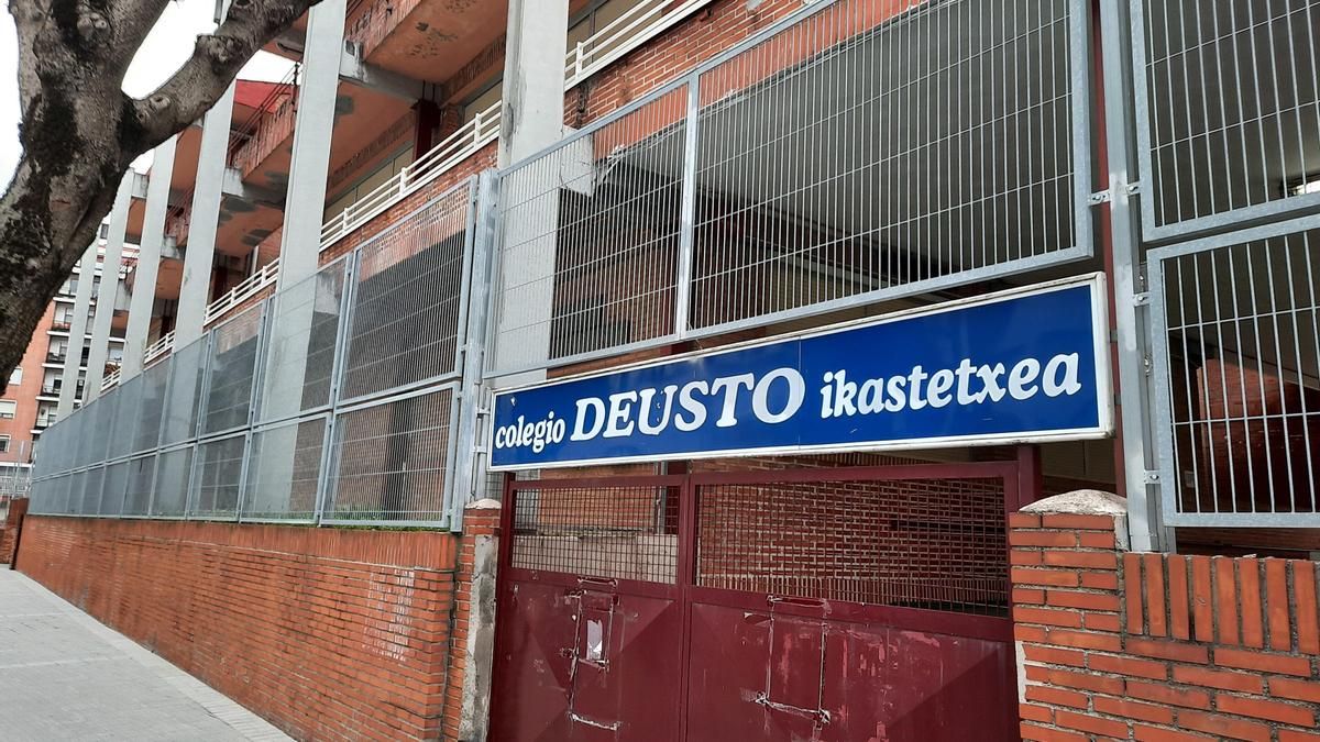 Deustu: fusión sí, absorción no
