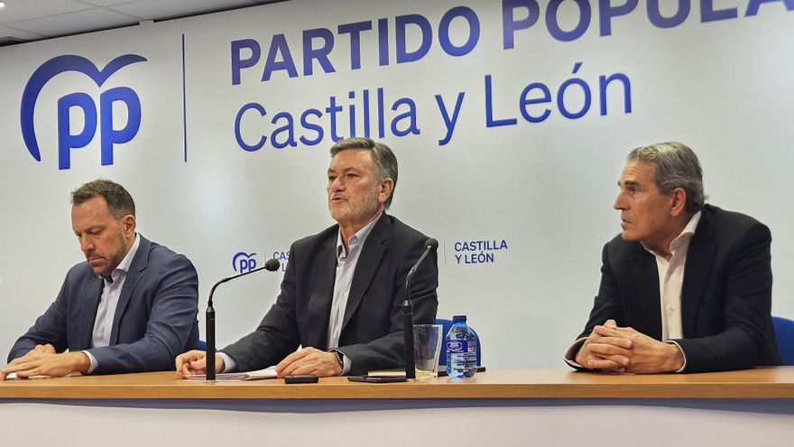 El PP de Ávila llama a "rebelarse contra Óscar Puente" en las elecciones de Castilla y León aunque él no se presenta