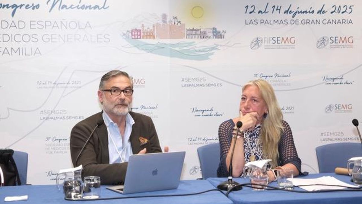 Lorenzo Armenteros del Olmo, responsable del Grupo de Trabajo de Salud de la Mujer de la Sociedad Española de Médicos Generales y de Familia (SEMG) y Mariam de la Poza Abad, presidenta de la Sociedad Catalana de Médicos Generales y de Familia (SEMG Catalunya)