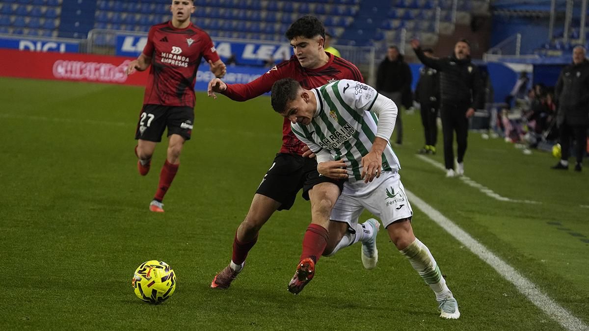 Las imágenes del CD Mirandés - Córdoba CF