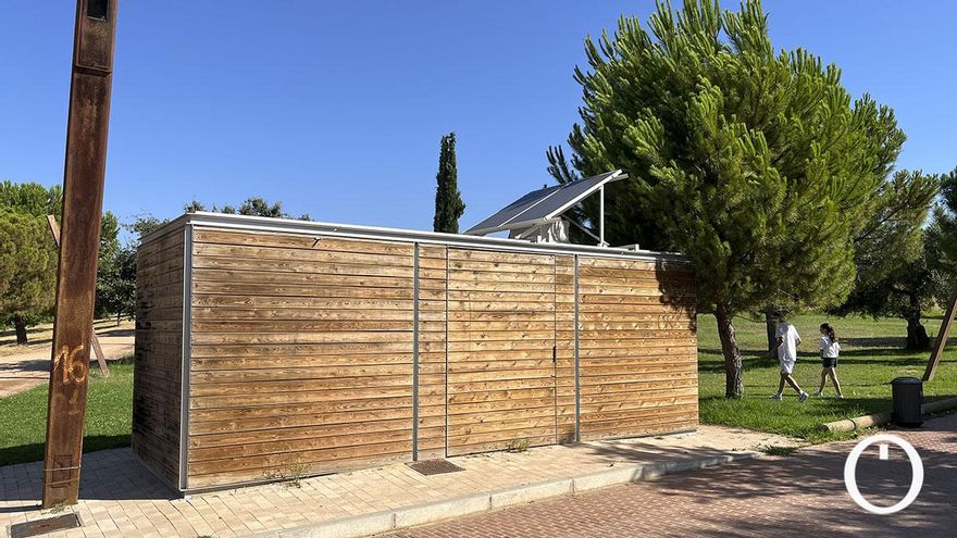 Denuncian que los aseos de La Asomadilla permanecen cerrados dos años después de inaugurarse