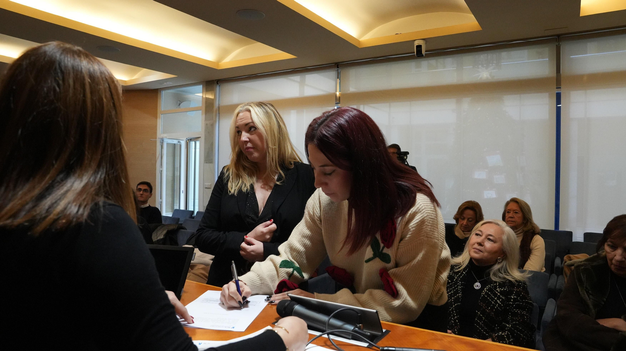 El Colegio de la Abogacía de Córdoba entrega las ayudas económicas a asociaciones y ONG incluidas en el presupuesto de 2025