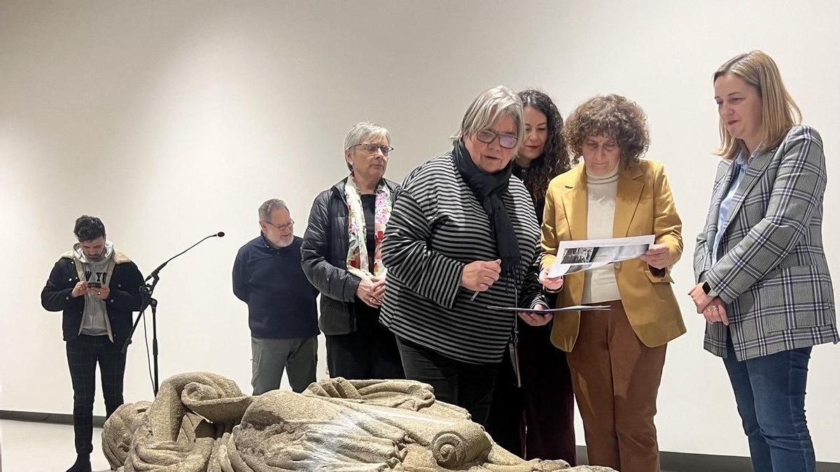 Día histórico: las estatuas del Pórtico de la Gloria expoliadas por los Franco regresan a Santiago