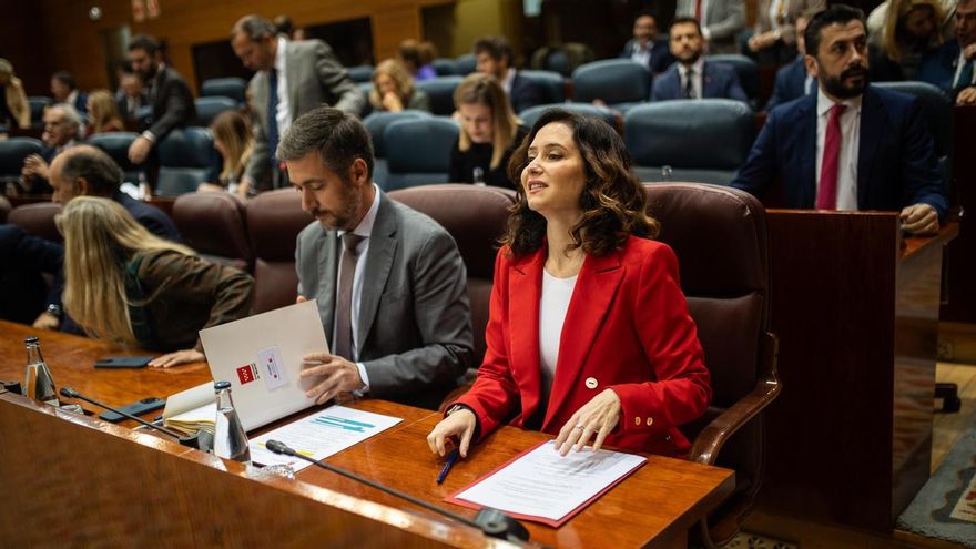La presidenta de la Comunidad de Madrid Isabel Díaz Ayuso durante el pleno de la Asamblea de Madrid de este jueves.
